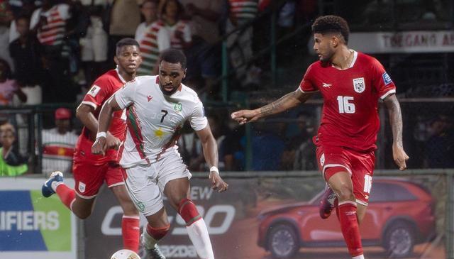 隆多尼奥送, 率超过了六, 分继续排名