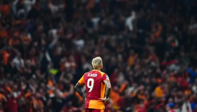 薪签署新合, 续约, 向俱乐部表